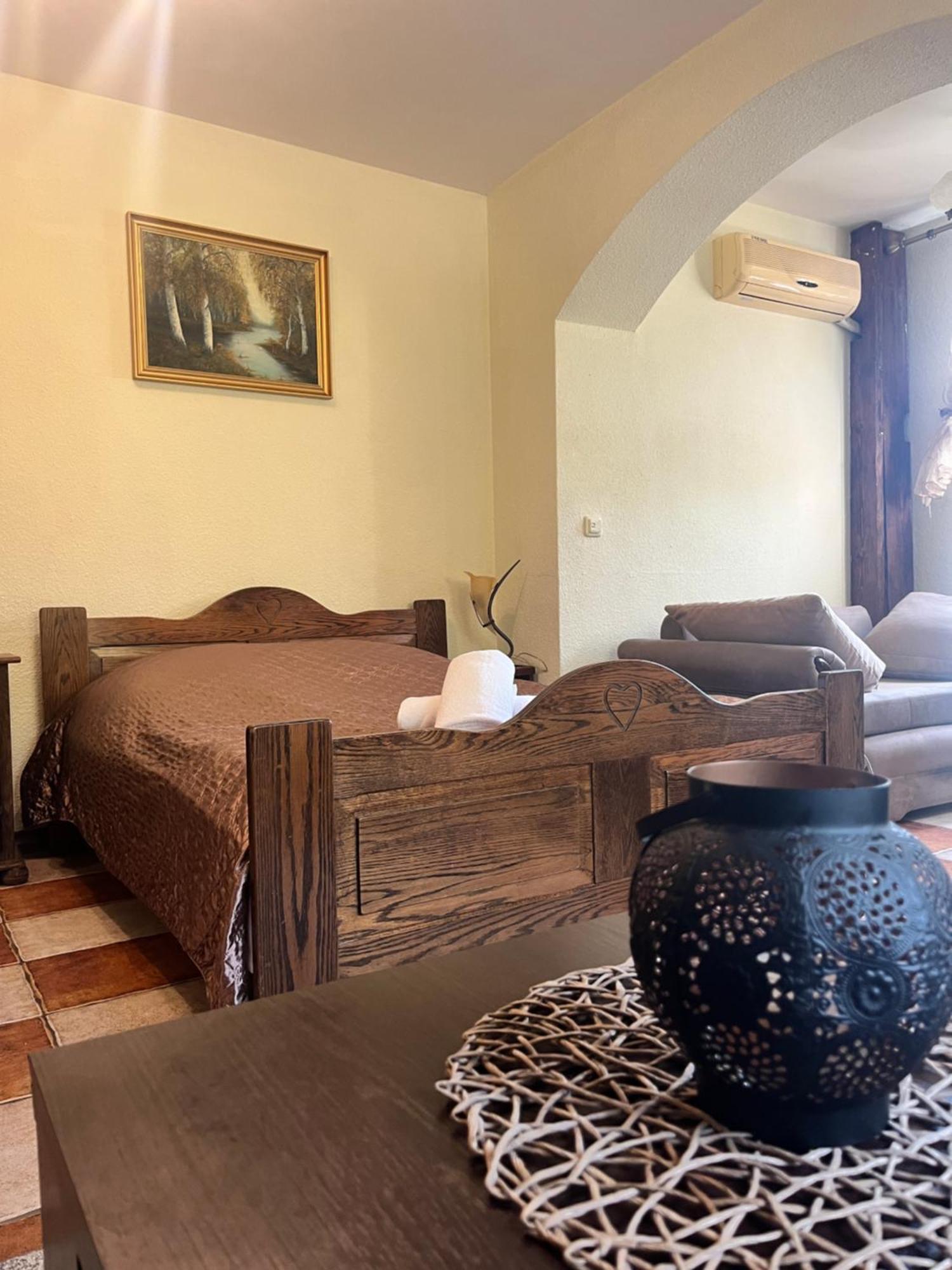 Hotel Zajazd Cicha Woda Maniowy Esterno foto